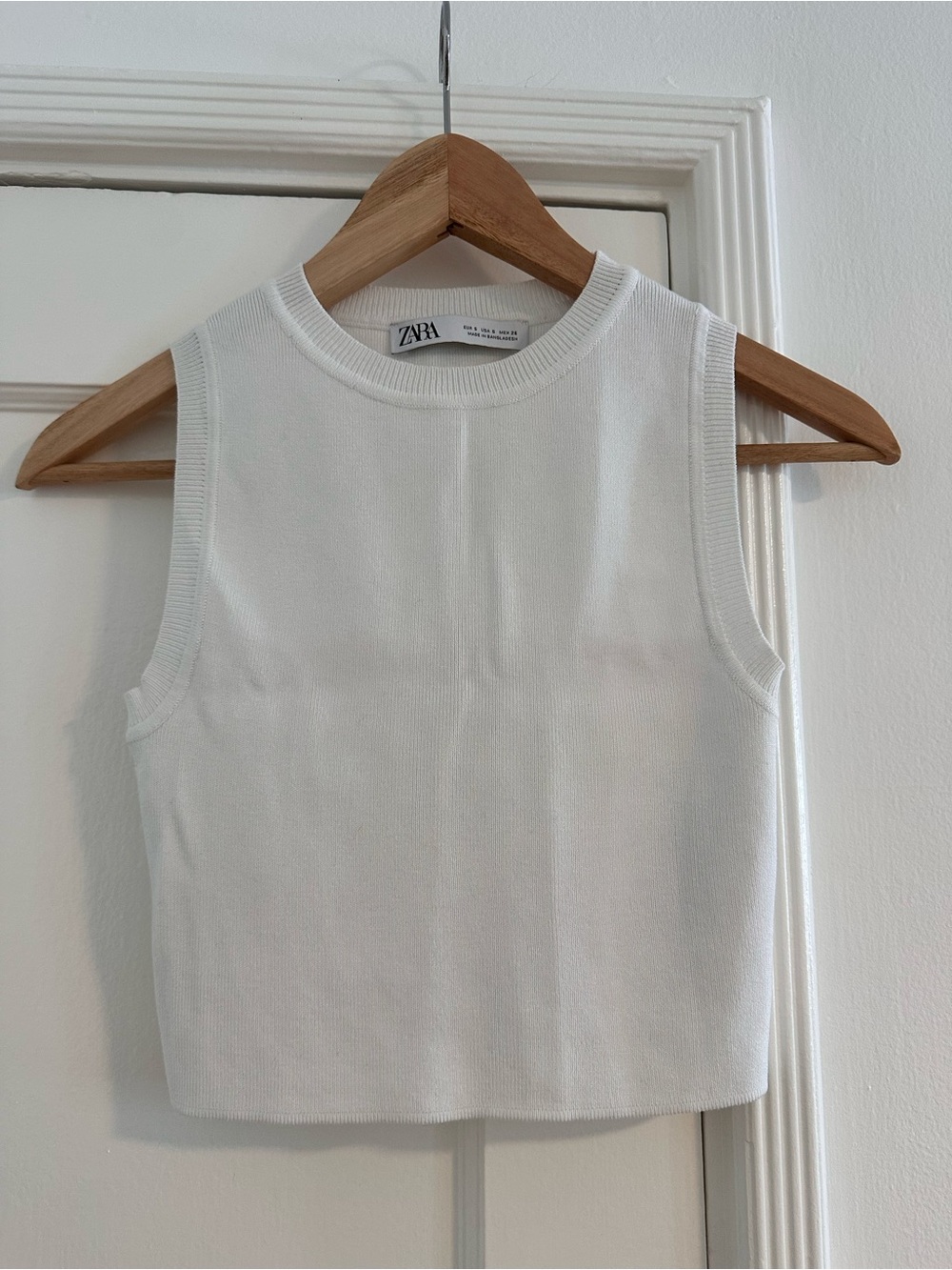 Zara White Knit  Crop Top